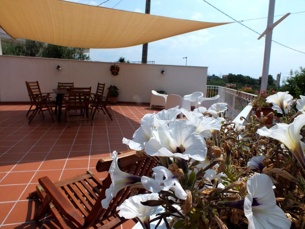 B&B Villa Sul Mare Melito Di Porto Salvo Luaran gambar