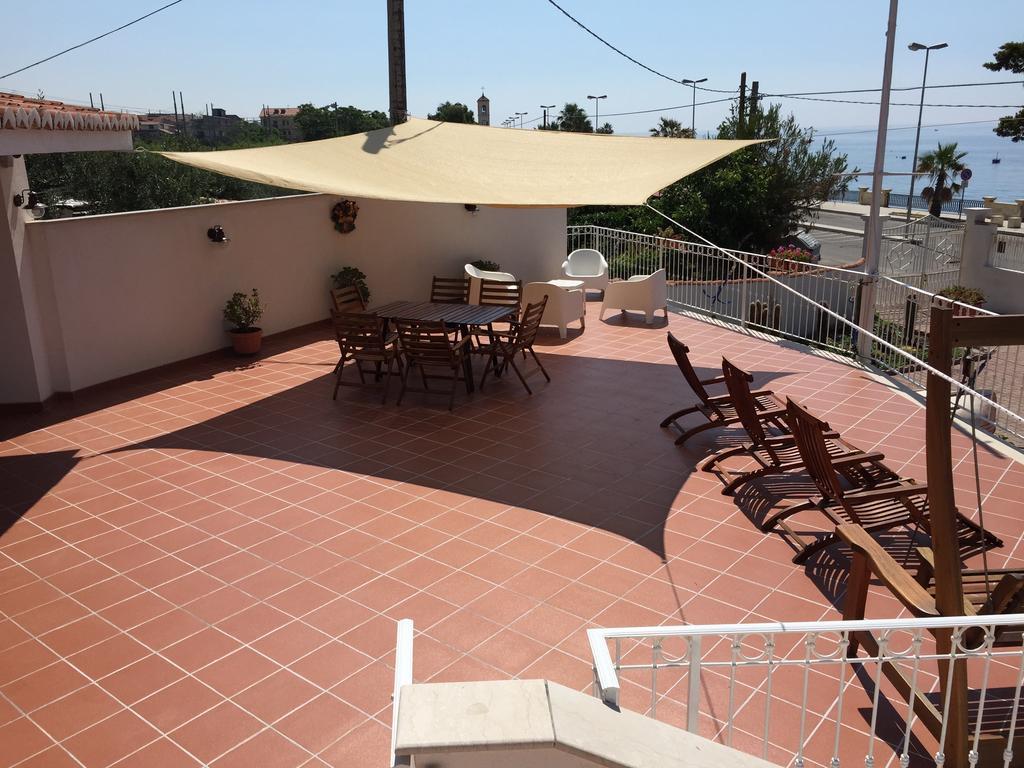 B&B Villa Sul Mare Melito Di Porto Salvo Luaran gambar